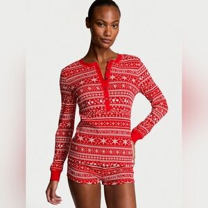 VICTORIA'S SECRET Thermal Short Pajama Set